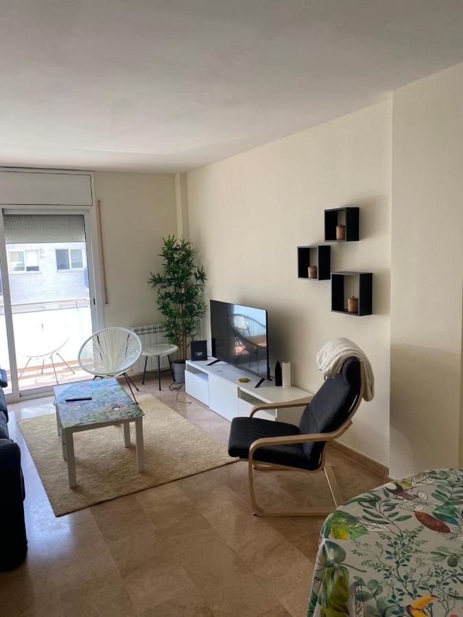 4 Rooms Apartment In Tarragona Kültér fotó